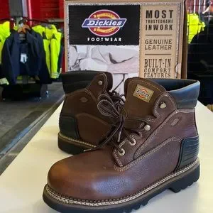 23.) NWT Men’s 6” Work Boot by DICKIES Genuine Dickies Men main image 4